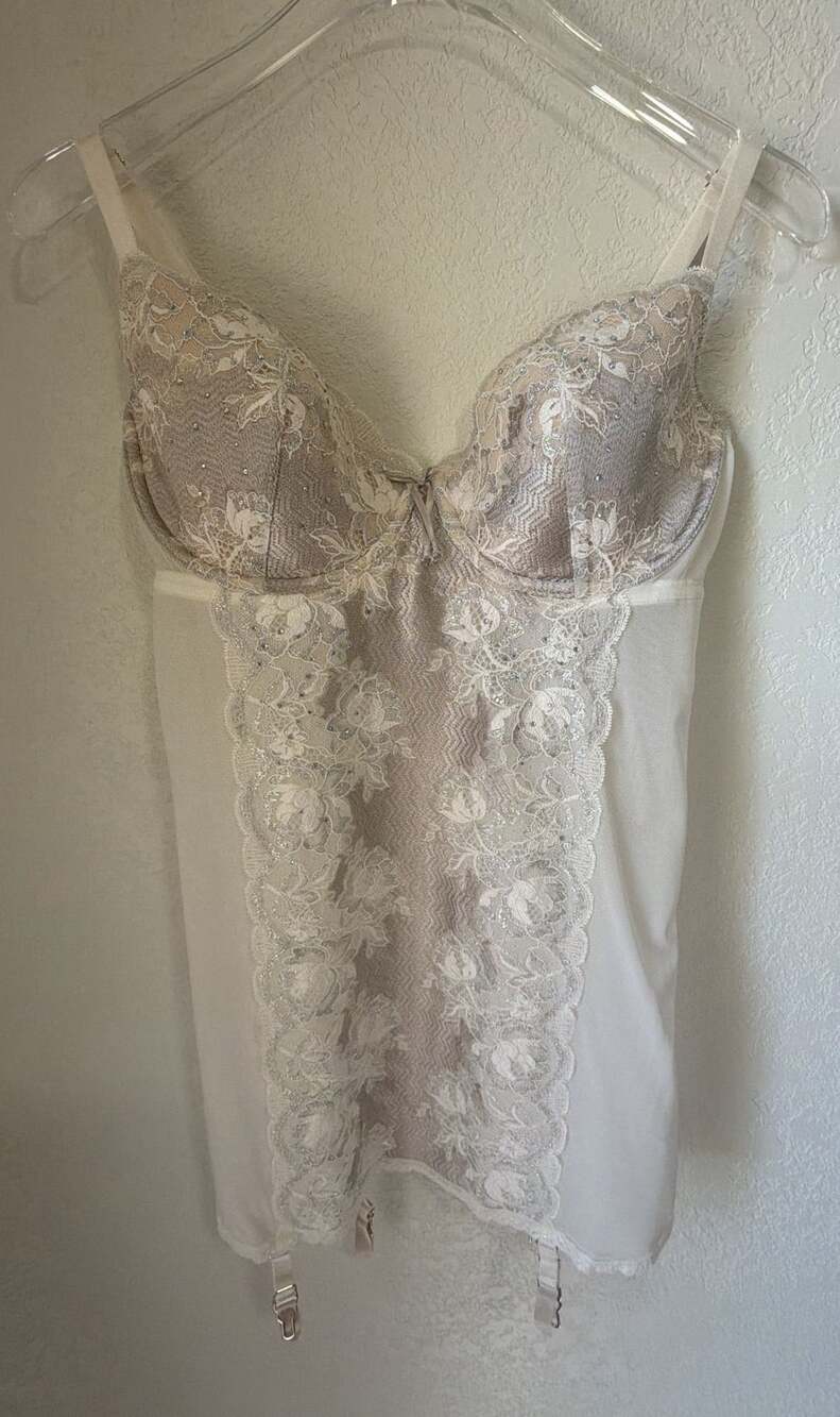 Victoria's Secret Seduction Lace Garter Slip Size 36D Taupe Ivory Crystals